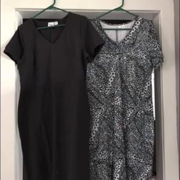 2 dresses - Picture 1 of 1